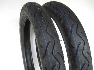 Slikreifensatz Vee Rubber 2,75 x 16 VRM 099R