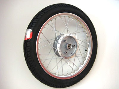 Komplettrad 16" ALU Vee Rubber 094 hinten